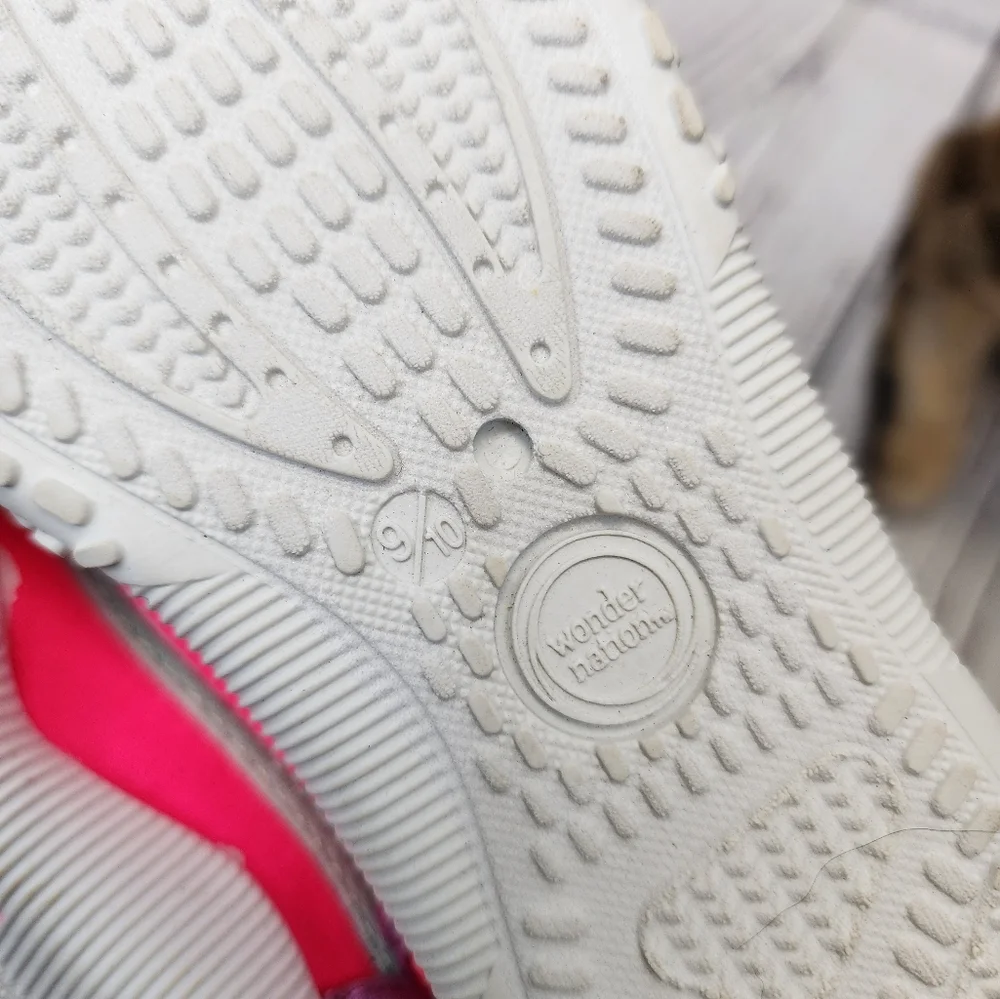 Wonder Nation Pink Water‎ Shoes Size 9/10